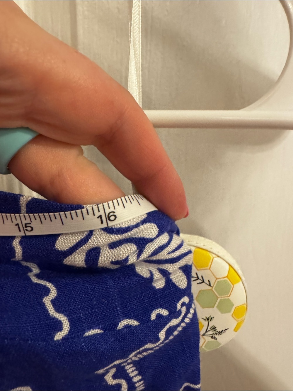 Blue Patterned Strapless Maxi Dress - Women - Picture 4 of 7